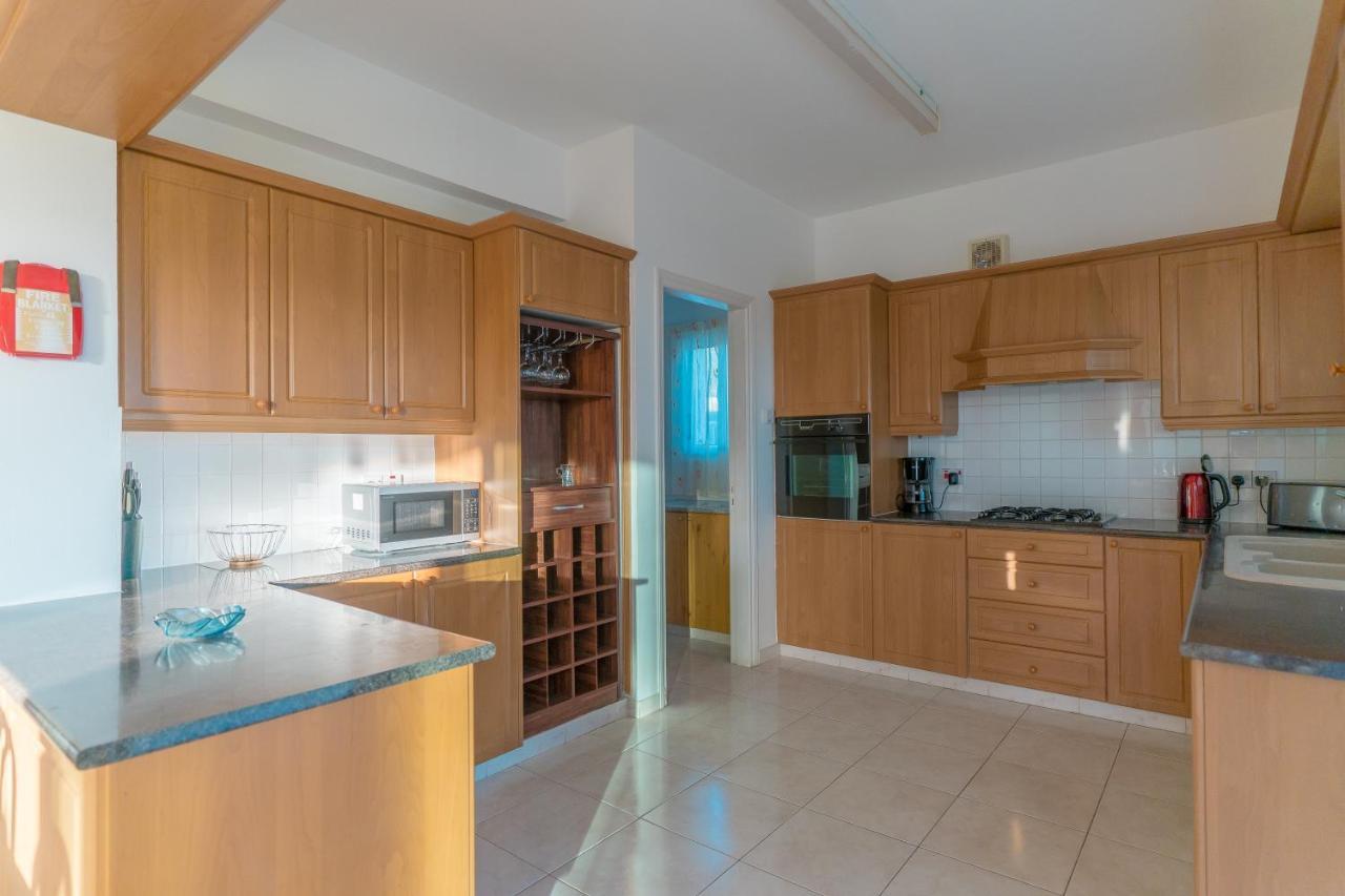 Bella Katerina By Prestige Bookings Coral Bay Zewnętrze zdjęcie
