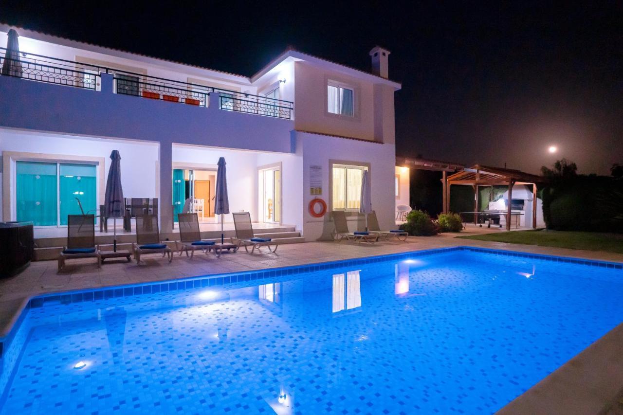 Bella Katerina By Prestige Bookings Coral Bay Zewnętrze zdjęcie